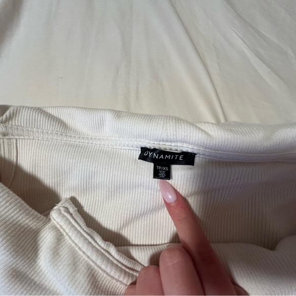 beige off shoulder top - Picture 2 of 4